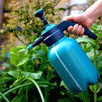 Domestic Air Pressure Watering Pot 2L Wash Car High-pressure Spray Kettle Horticultural Spray Disinfectant Sprayer High Pressure Thickening Blue Green